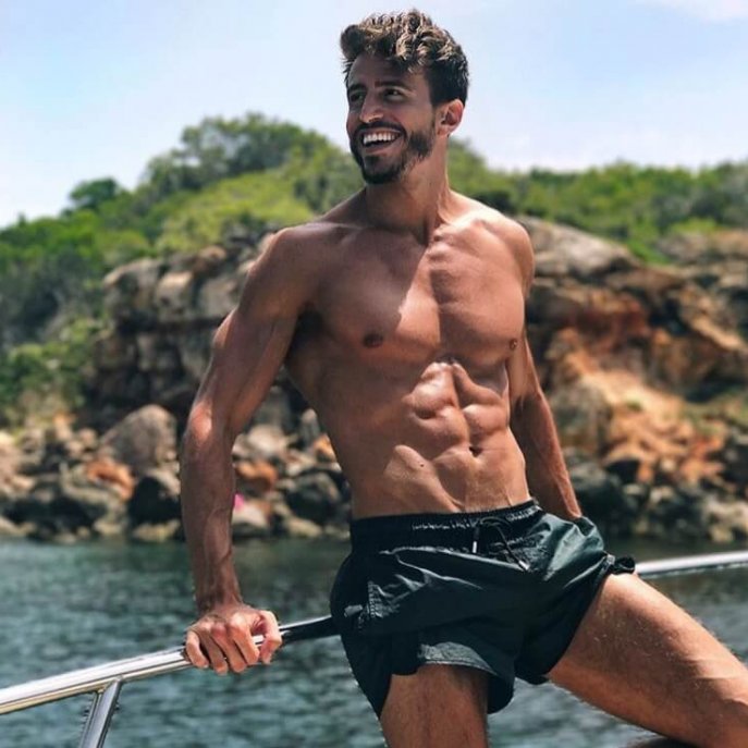 ¡Nuevo look de Marco Ferri! img